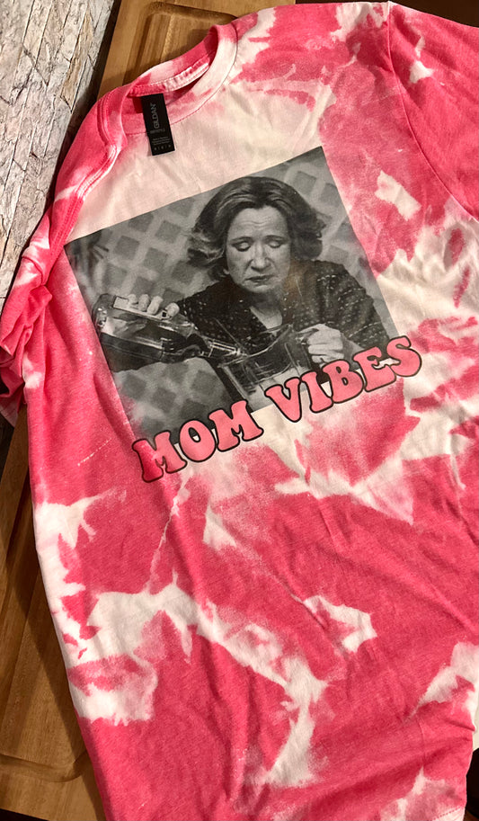 Mom Vibes Custom Tee